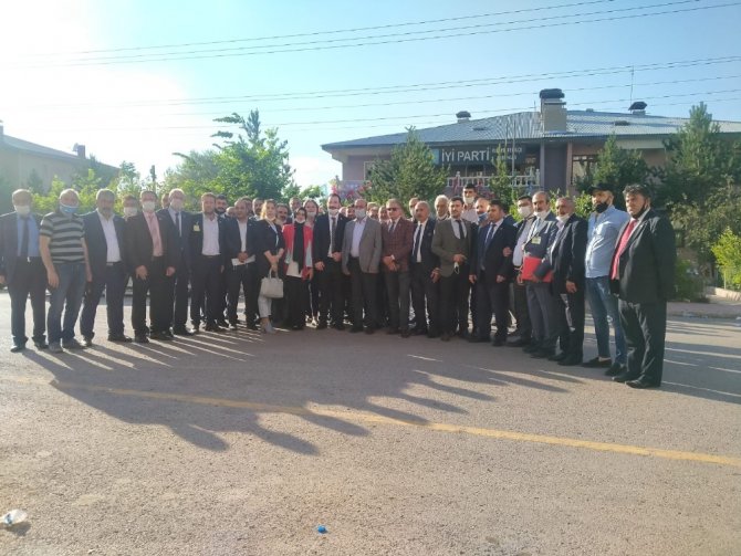 İYİ Parti Palandöken İlçe Başkanlığına Ahmet Han Efe seçildi