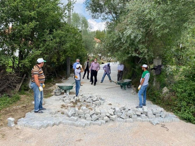 Dumlupınar’ın köylerine yatırımlar devam ediyor