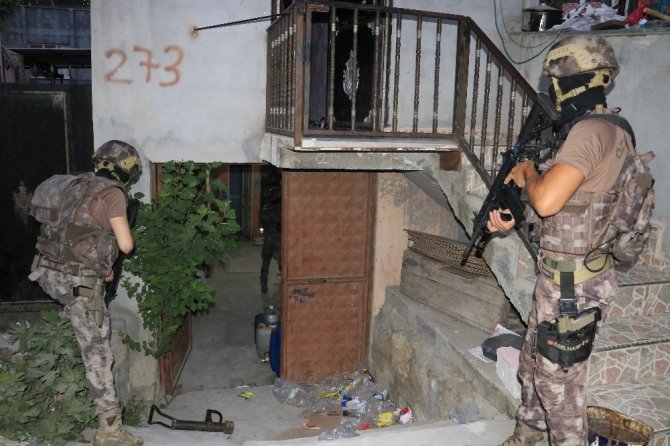 PKK/KCK’ın toplum yapılanmasına operasyon: 17 gözaltı kararı