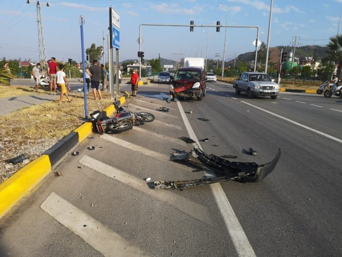 Fethiye’de kamyonet ile motosiklet çarpıştı: 1 ölü