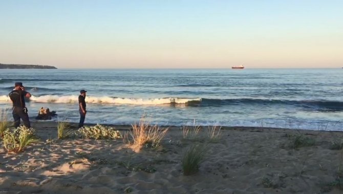 Kırklareli’de denize giren 2 kişiden biri boğuldu, diğeri kayıp