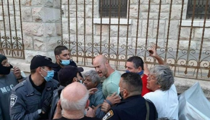 İsrail polisinden Netanyahu’yu protesto edenlere sert müdahale: 6 yaralı