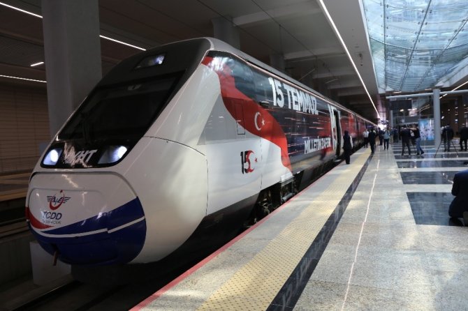 15 Temmuz Demokrasi ve Milli Birlik Treni ilk seferi için Ankara’dan İstanbul’a hareket etti
