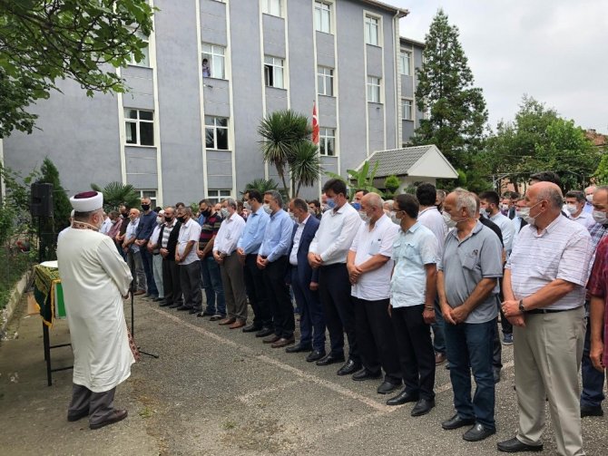 Eski Milletvekili Yıldırım’ın kardeşi Mustafa Yıldırım son yolculuğuna uğurlandı