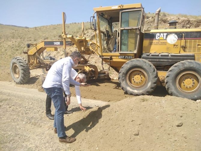 Kağızman Kaymakamı Çınar sahada yapılan çalışmaları denetledi