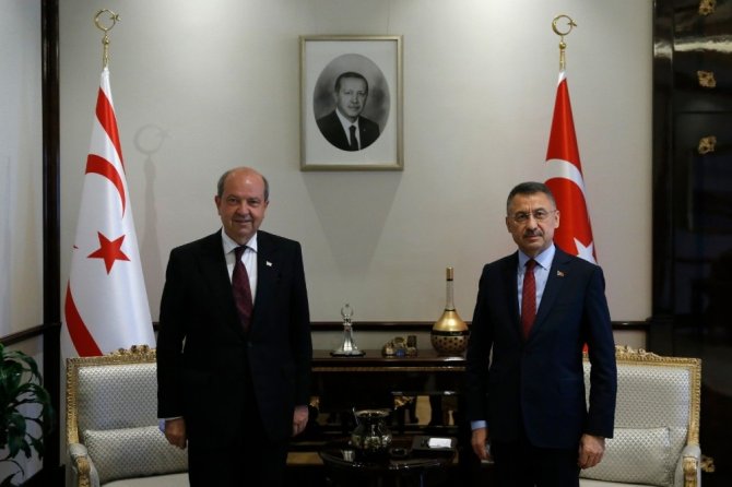 Cumhurbaşkanı Yardımcısı Oktay, KKTC Başbakanı Tatar ile görüştü