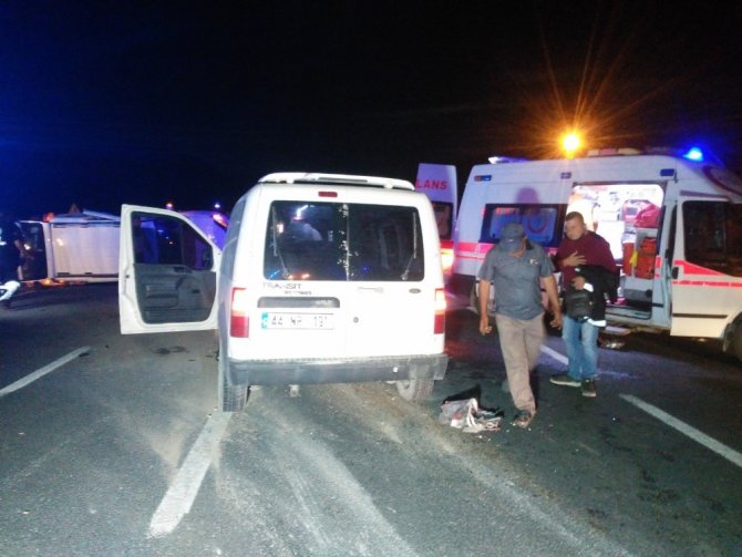 Malatya’da trafik kazası: 8 yaralı