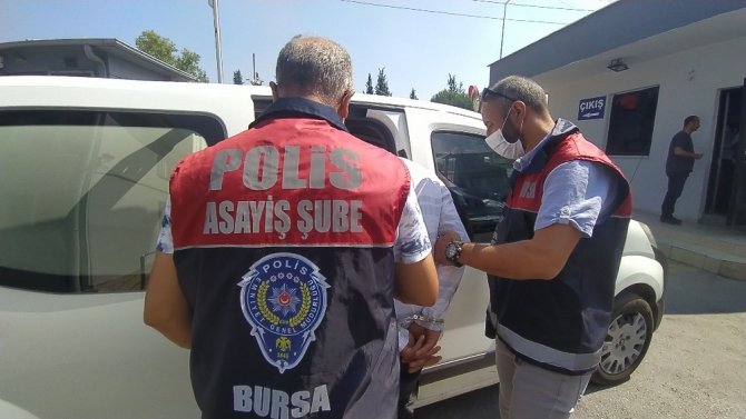 Bursa’da 5 ayrı eve giren hırsız yakalandı