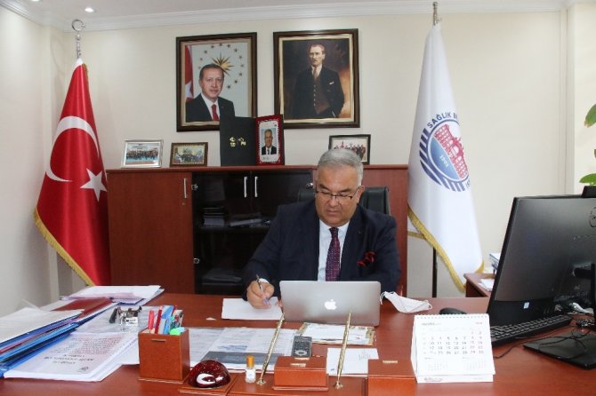 Prof. Dr. Gerek: “Türkiye’nin en büyük sağlık temalı üniversitesiyiz”