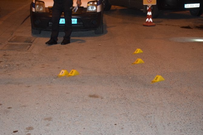 Malatya’da taksi durağına silahlı saldırı: 1 yaralı