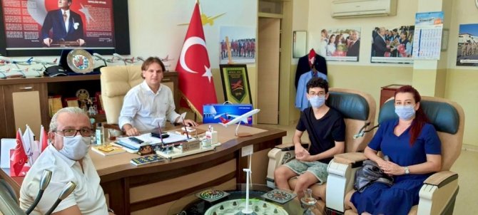 Aksu Uçak Bakım Lisesi, alanında birinci sırada yerini aldı