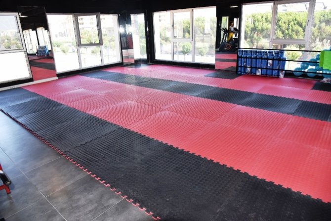 Yunus Emre Millet Çarşısı Spor Salonu açılıyor