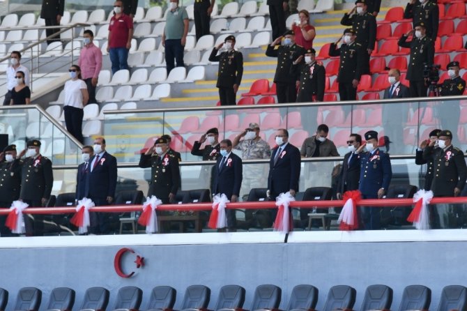 Kara Astsubay Meslek Yüksek Okulunda mezuniyet töreni