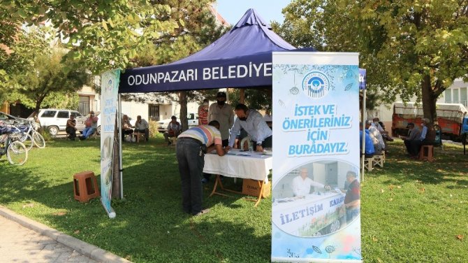Odunpazarı Belediyesi vatandaşlarla bir araya geliyor