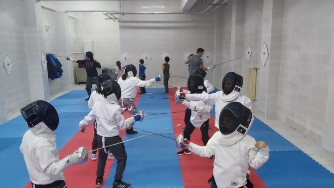 Ordu’da eskrim antrenmanları yeniden başladı