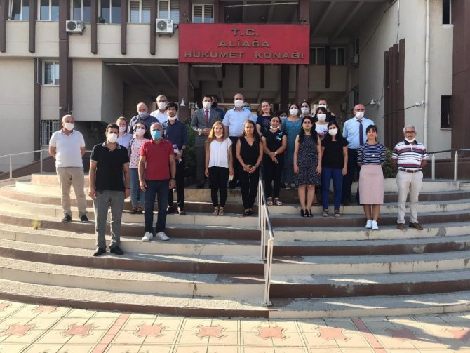 Aliağa İlçe Milli Eğitim Müdürlüğünde devir teslim töreni