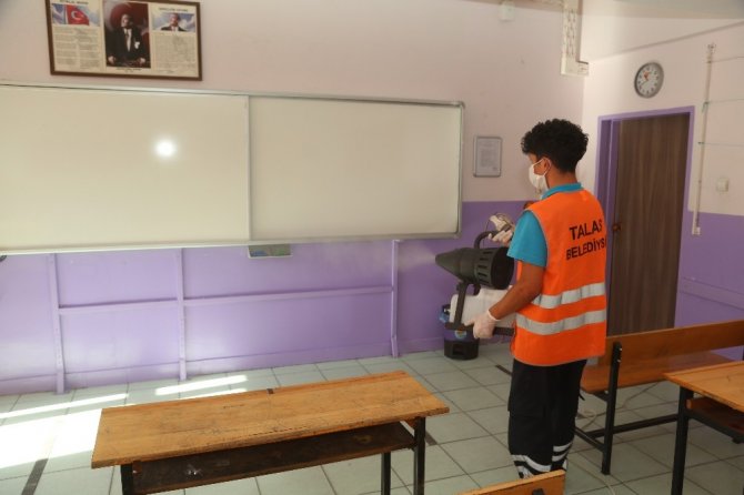 Okullarda ‘Yüz yüze eğitim’ temizliği