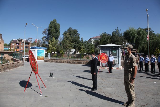 Ahlat'ta "19 Eylül Gaziler Günü" dolayısıyla tören düzenlendi