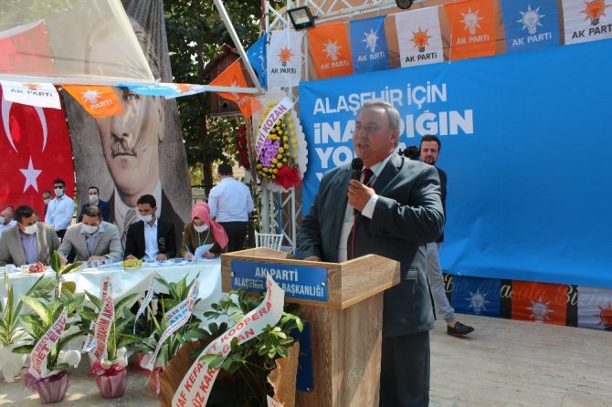 AK Parti Alaşehir’de Başkan Demirel güven tazeledi