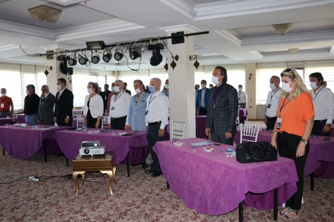 Türkiye’nin Berberler Kuaförler ve Güzellik Salonu başkanları Van’da bir araya geldi