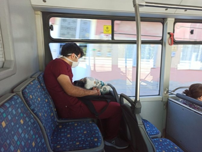 Otobüste uyuyakalan stajyer doktor konuştu