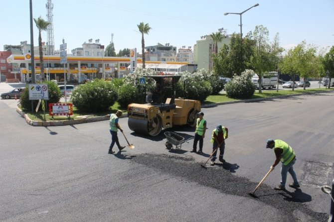 Mersin’de asfaltta son teknoloji kullanılıyor