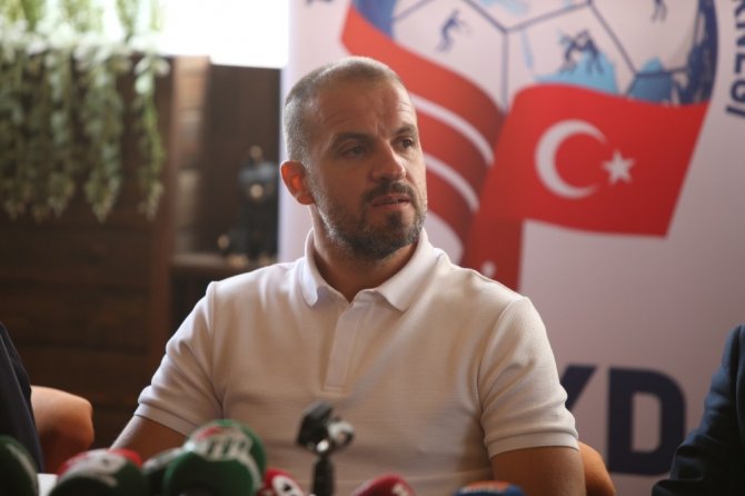 Bursaspor Teknik Direktörü Mustafa Er’den çok önemli açıklamalar