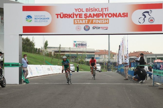 Yol Bisikleti Türkiye Şampiyonası ‘Yol Yarışı’ etabı başladı