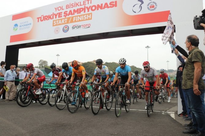Yol Bisikleti Türkiye Şampiyonası ‘Yol Yarışı’ etabı başladı