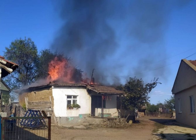 Malkara’da ev yangını