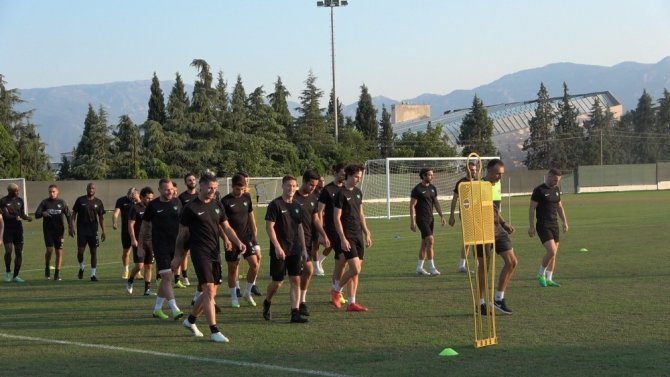Y. Denizlispor, Antalyaspor hazırlıklarını sürdürüyor