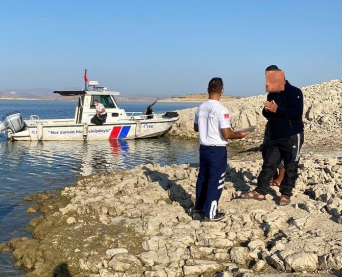Elazığ’da kaçak balık avına 12 bin 500 TL ceza