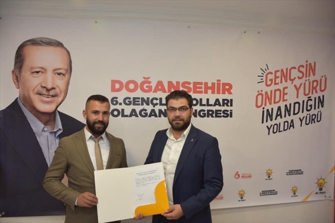 Doğanşehir'de AK Parti Gençlik Kongresi yapıldı