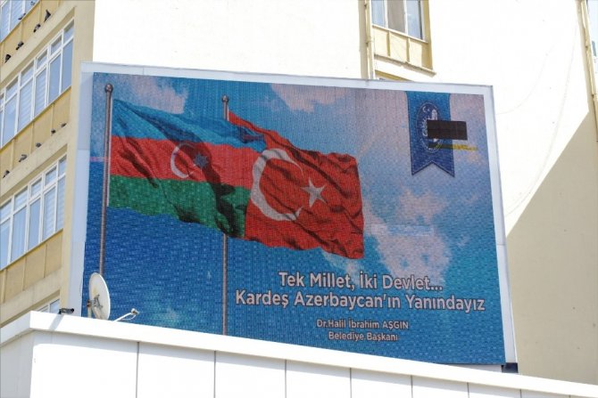 Çorum Belediyesi’nden Azerbaycan’a bayraklı destek