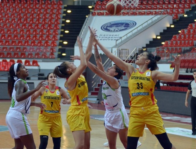 Izmit Belediyespor Kadin Basketbol Takimi Bellona Kayseri Basketbol Un Spor Kamu Haber