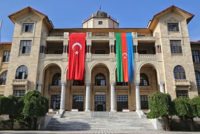 Gazi Üniversitesinden Azerbaycan’a destek
