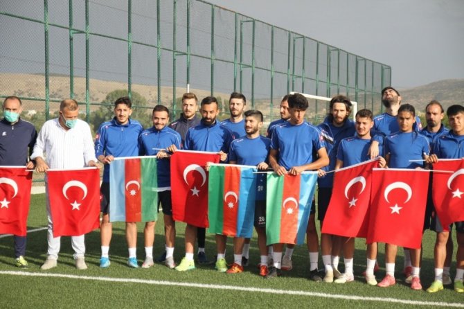 Kırıkkale BA’dan Azerbaycan’a bayraklı destek