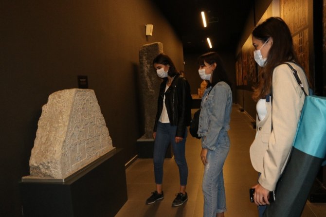 Van Müzesini 12 bin kişi ziyaret etti