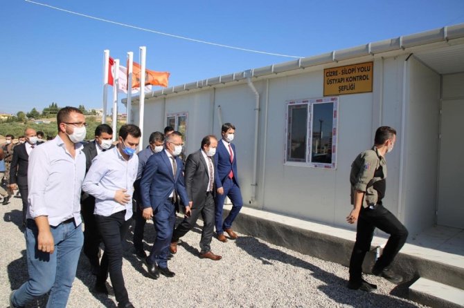 Vali Pehlivan ve Başkan Yarka, Cizre-Silopi yolunda incelemelerde bulundu
