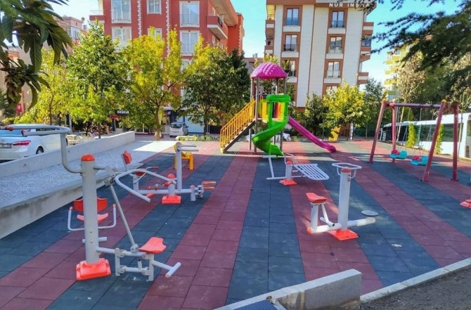 Köşklüçeşme’ye yeni bir park alanı yapıldı