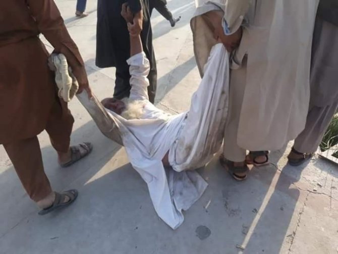 Afganistan’da Pakistan Konsolosluğu önünde izdiham: 15 ölü, 12 yaralı