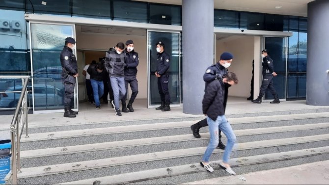 Bursa’daki zehir operasyonuna 10 tutuklama