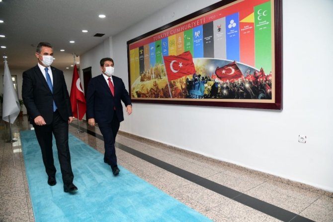 Başkan Köse, Esenler Belediye Başkanı Tevfik Göksu’yu ağırladı