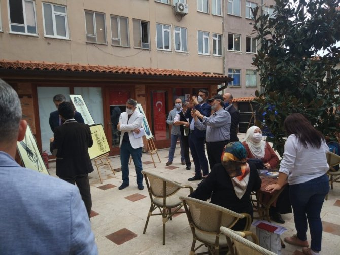 Bursa’da ‘Yazının Yolculuğu’ sergisi ziyarete açıldı