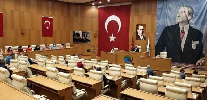 Baykan Soner Çetin, meclis toplantısına telefonla bağlandı