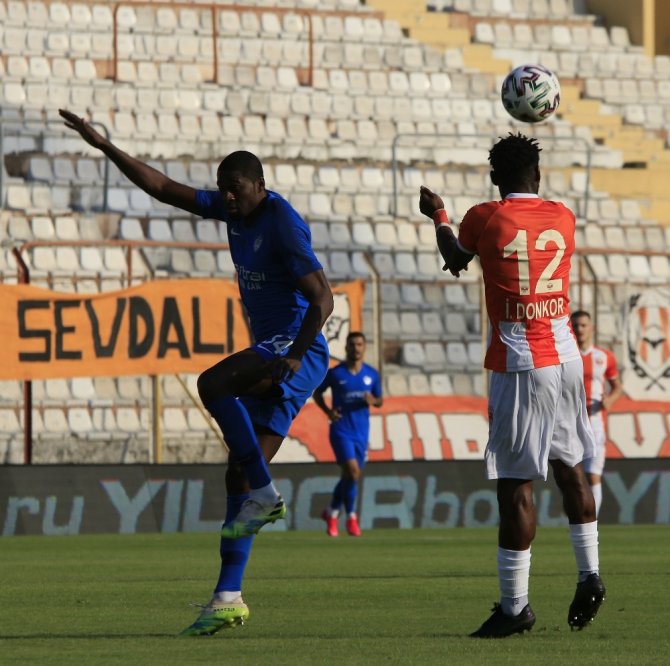 TFF 1. Lig: Adanaspor: 1 - Tuzlaspor: 1 (İlk yarı sonucu)