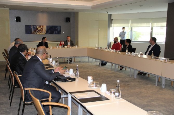BİK Genel Müdürü Rıdvan Duran, İzmir’deki gazete sahipleriyle buluştu