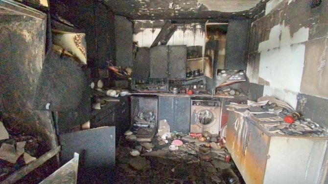 Hatay yangınında çok sayıda ev zarar gördü