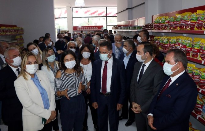 Karadeniz’in ilk gıda bankası AtaMarket açıldı