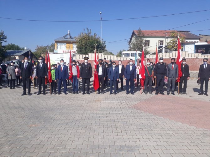 Baskil'de 29 Ekim Cumhuriyet Bayramı törenle kutlandı